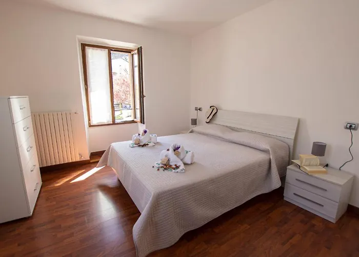 Como Lake Limonta Apartment